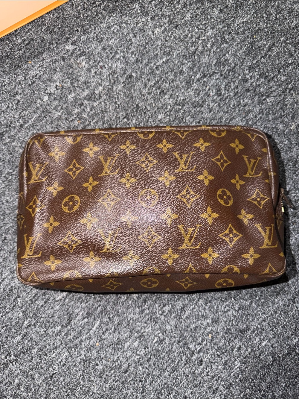 Pre-owned Louis Vuitton Brown Monogram Canvas Toiletry Pouch size 27